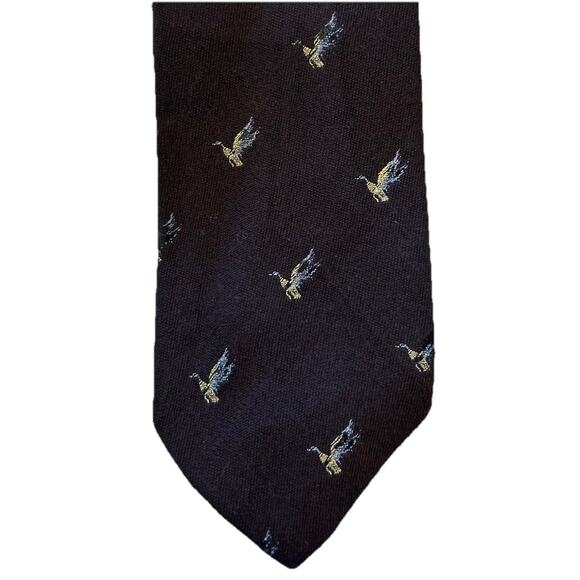 Vintage Men’s Italian Navy Tie 3.75” Flying Ducks Kasmir Wool Silk Blend Hunting - Picture 3 of 13